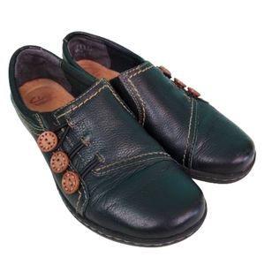 Clark's 3 button slip-ons, women's size 7.5, black
